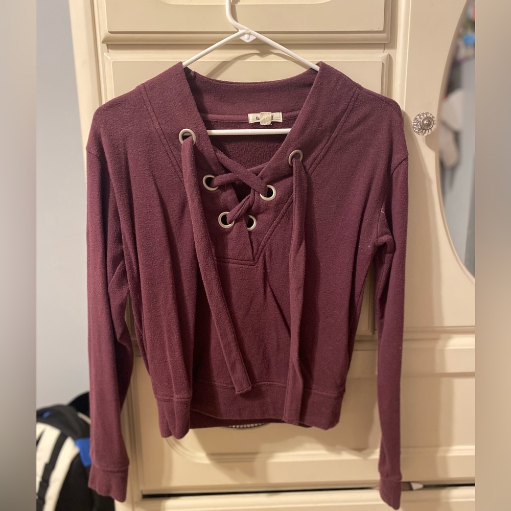 Garage tie front crewneck